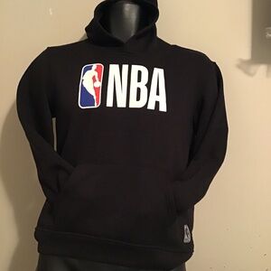 🔥NBA, unisex, size L(14/16), pre-owned, has some furballs, in great condition